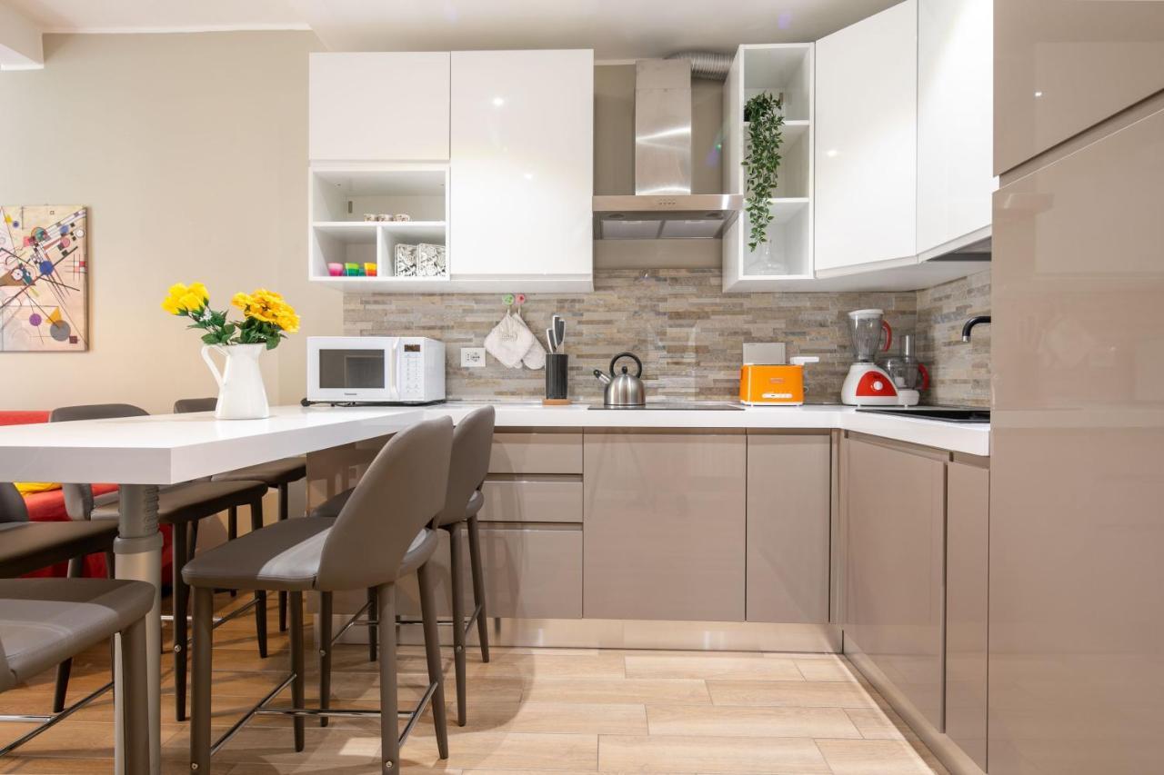 Pepi Modern By Mmega Apartment Флоренция Екстериор снимка
